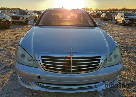 2007 Mercedes-Benz S 550 из США, поврежденный, VIN WDDNG71X97A081435